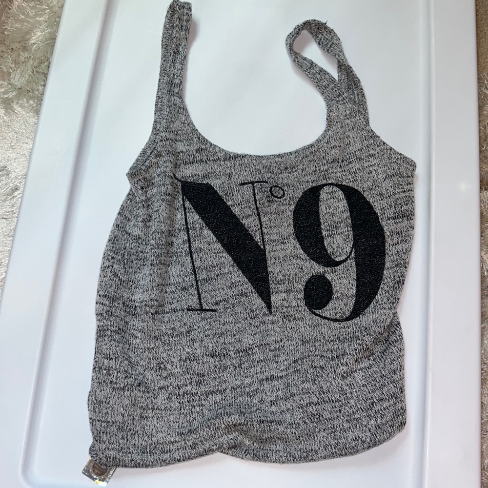 H&M graphic tank top Chanel N9